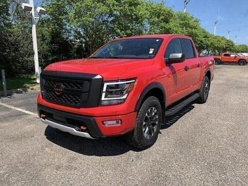 2024 Nissan Titan PRO-4X