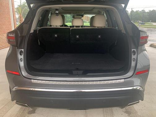 Gun Metallic 2023 Nissan Murano SL FWD