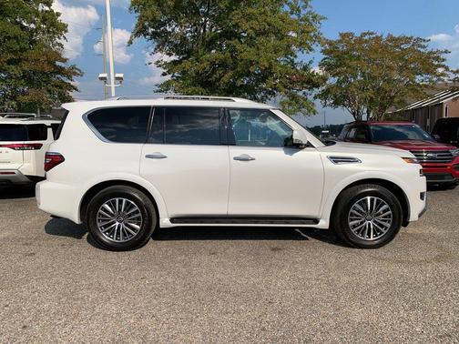 2024 Nissan Armada SL 2WD