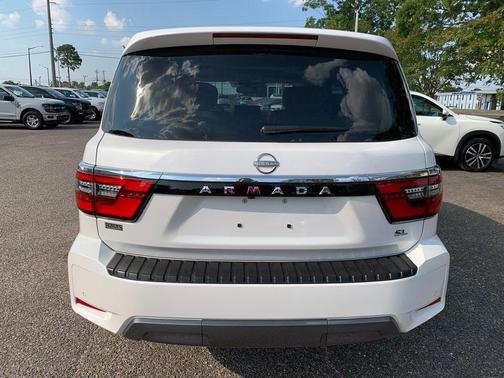 2024 Nissan Armada SL 2WD