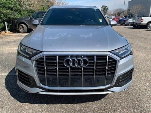2021 Audi Q7 45 Premium