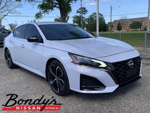 Gray Sky Pearl 2023 Nissan Altima SR FWD