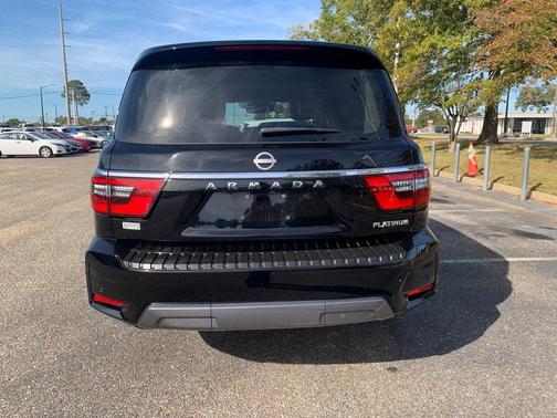 2024 Nissan Armada Platinum 2WD