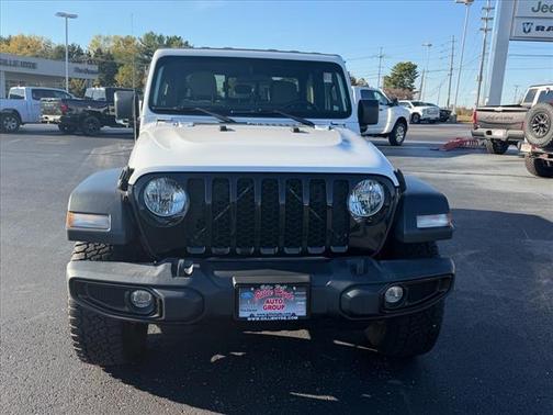 2020 Jeep Gladiator Sport
