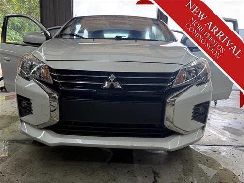 White Diamond 2024 Mitsubishi Mirage G4 LE
