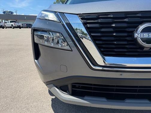 Gun Metallic 2023 Nissan Rogue SV