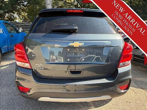 Shadow Gray Metallic 2021 Chevrolet Trax LT