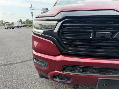 Delmonico Red Pearlcoat 2021 RAM 1500 Limited
