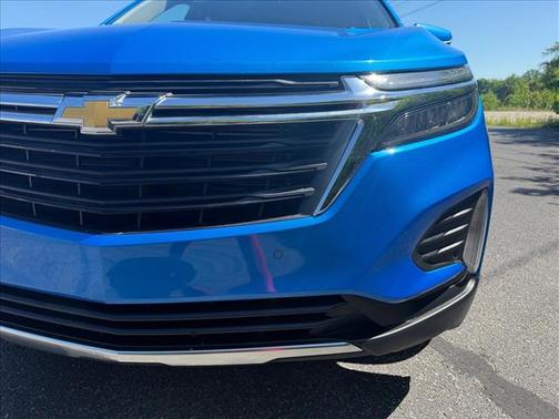 Rip Tide Blue 2024 Chevrolet Equinox LT
