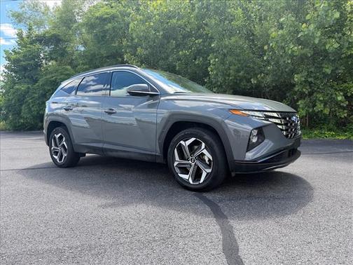 Metallic 2024 Hyundai TUCSON Limited