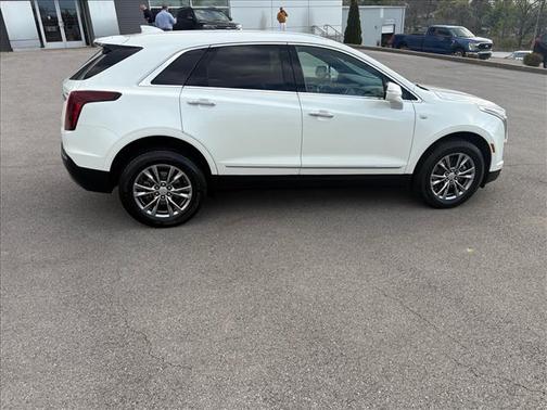 Crystal White Tri-Coat 2021 Cadillac XT5 Premium Luxury
