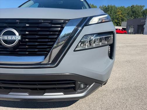 Boulder Gray Pearl 2023 Nissan Rogue SL