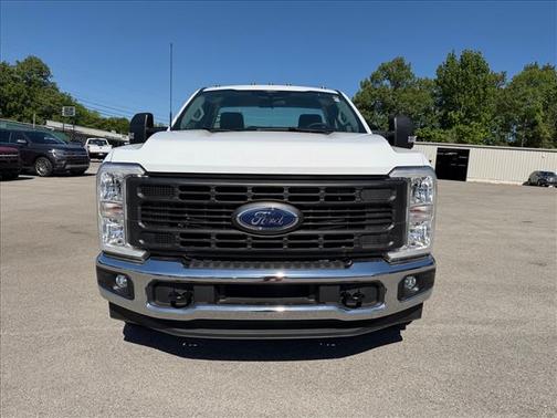 Oxford White 2024 Ford F-350 XL