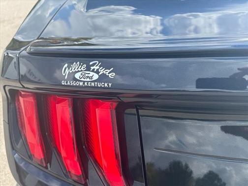 2021 Ford Mustang I4CP