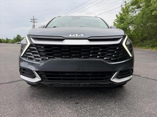 Gravity Gray 2023 Kia Sportage EX