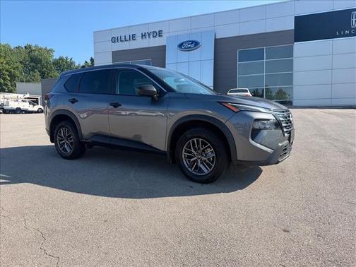 Gun Metallic 2024 Nissan Rogue S