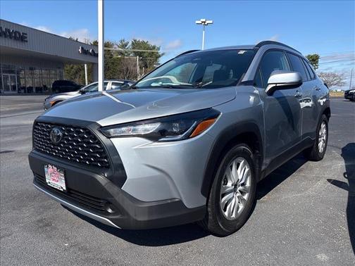 2023 Toyota Corolla Cross LE