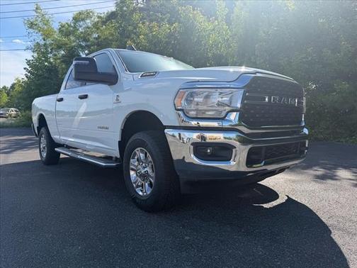 Bright White Clearcoat 2024 RAM 2500 Big Horn