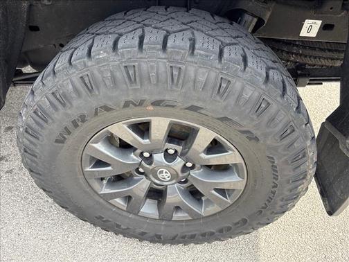 2023 Toyota Tacoma SR5