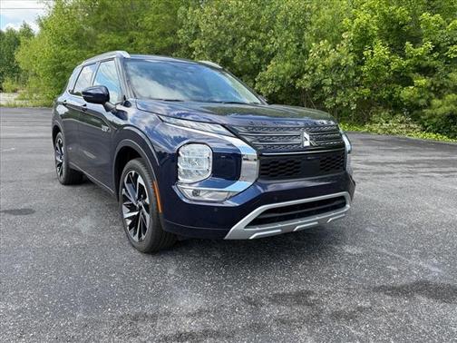 Cosmic Blue Metallic 2023 Mitsubishi Outlander PHEV SEL