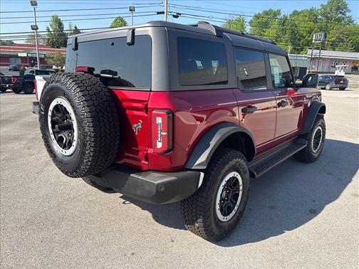 Ruby Red Metallic Tinted Clearcoat 2026 Ford Bronco Outer Banks