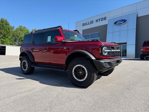 Ruby Red Metallic Tinted Clearcoat 2026 Ford Bronco Outer Banks