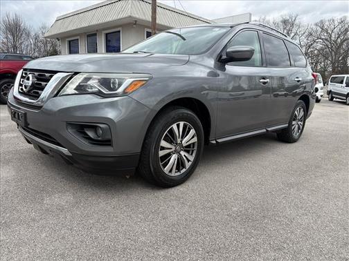 2018 Nissan Pathfinder SV