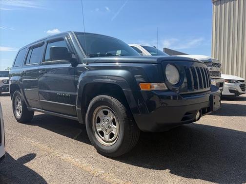 True Blue Pearlcoat 2014 Jeep Patriot Sport