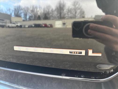 2023 Jeep Grand Wagoneer L Series III