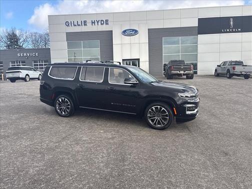 2023 Jeep Grand Wagoneer L Series III