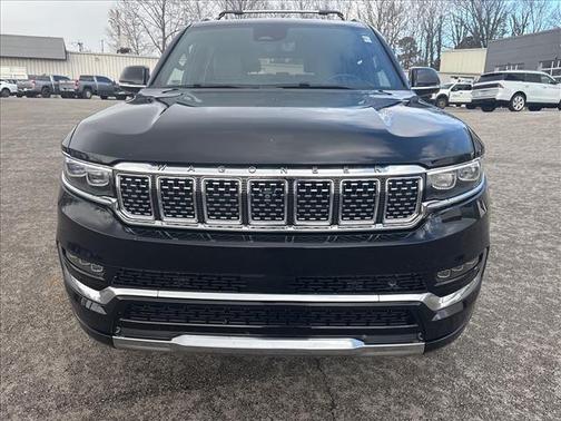 2023 Jeep Grand Wagoneer L Series III
