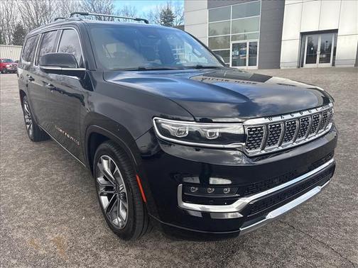 2023 Jeep Grand Wagoneer L Series III