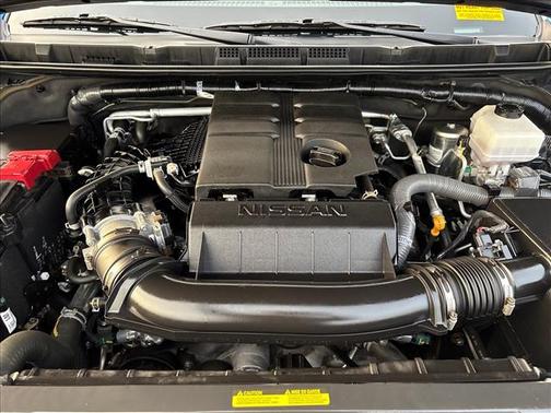 2024 Nissan Frontier PRO-X