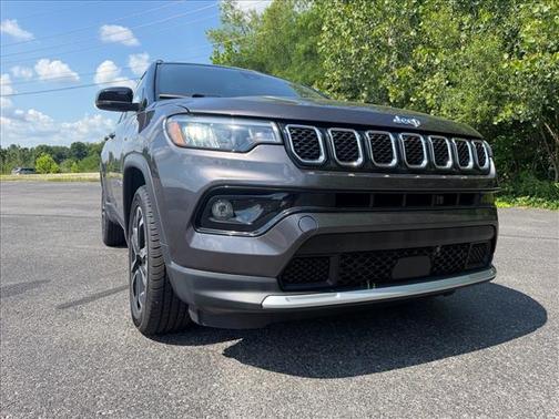 Diamond Black 2024 Jeep Compass Limited