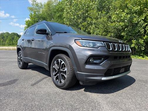 Diamond Black 2024 Jeep Compass Limited