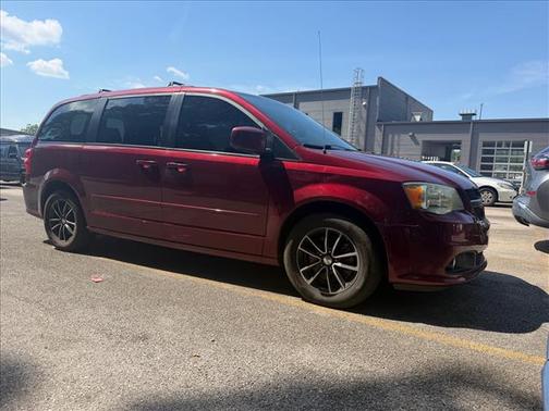 Octane Red 2017 Dodge Grand Caravan GT