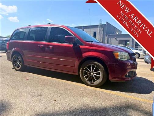 Octane Red 2017 Dodge Grand Caravan GT