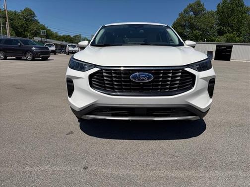 Oxford White 2023 Ford Escape Active