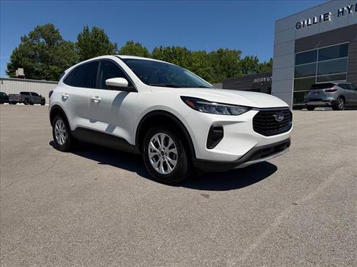 Oxford White 2023 Ford Escape Active