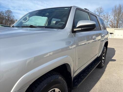 2024 Toyota 4Runner TRD Off Road