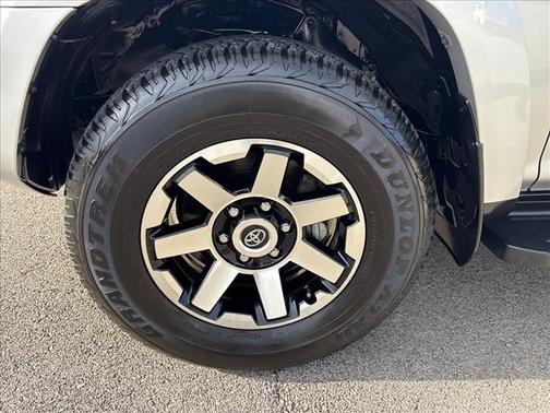 2024 Toyota 4Runner TRD Off Road