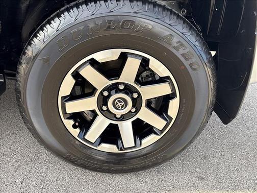 2024 Toyota 4Runner TRD Off Road