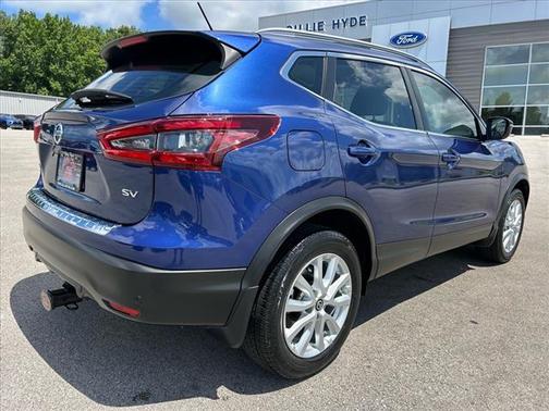 2022 Nissan Rogue Sport SV