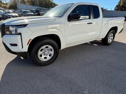 2023 Nissan Frontier S