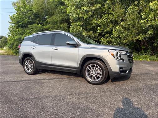 Sterling 2024 GMC Terrain SLT