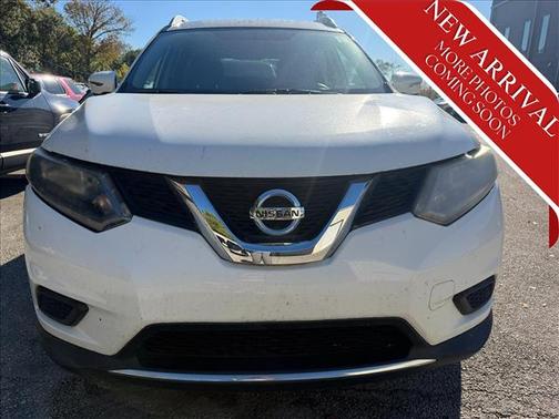 Glacier White 2016 Nissan Rogue SV