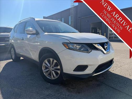 Glacier White 2016 Nissan Rogue SV