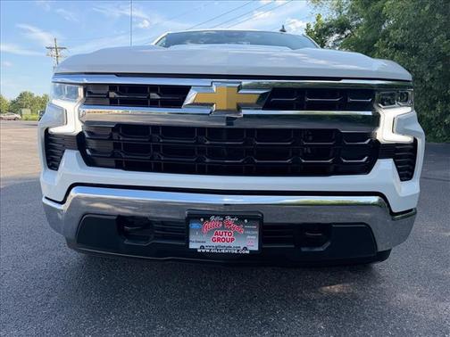 Summit White 2025 Chevrolet Silverado 1500 LT