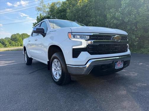 Summit White 2025 Chevrolet Silverado 1500 LT