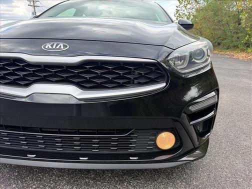 Aurora Black 2020 Kia Forte LXS